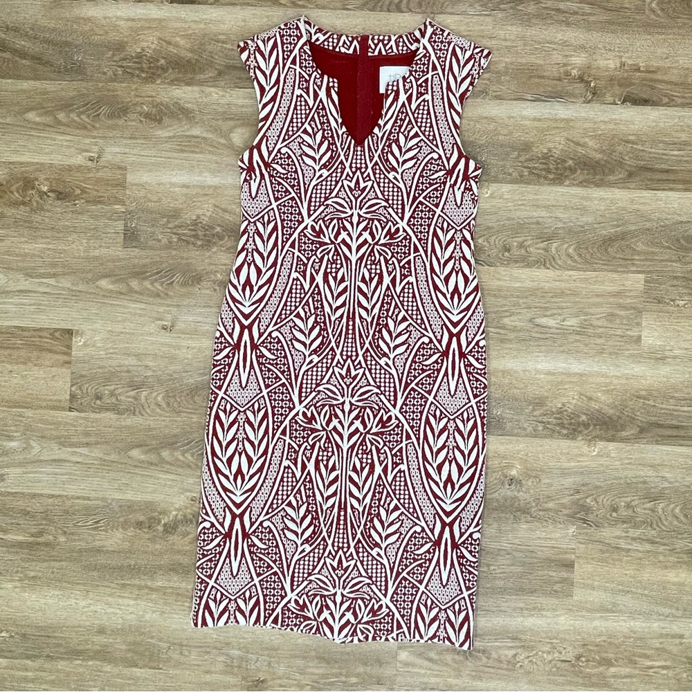 HD Paris NWT Red & White Jacquard Sheath Dress V‑Neck Midi Size 12 Anthropologie